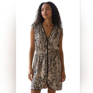 BcbgMaxAzria Eris Women's 100% Silk Dress Animal Print Sheath Knee Length S